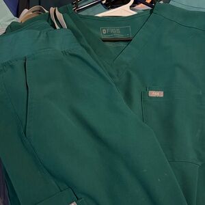 Figs Jade Green Scrub Ensemble